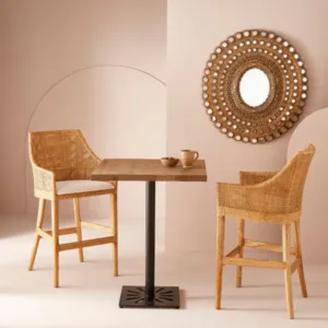 TABURETE ALTO “CAPRI”